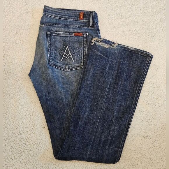 VGUC, 7 For All Mankind, womens jeans. Size 31 - Picture 1 of 4